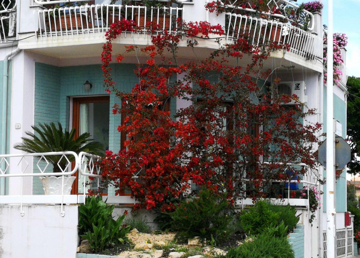 Il Giardino All'Angolo Villacidro Exterior foto